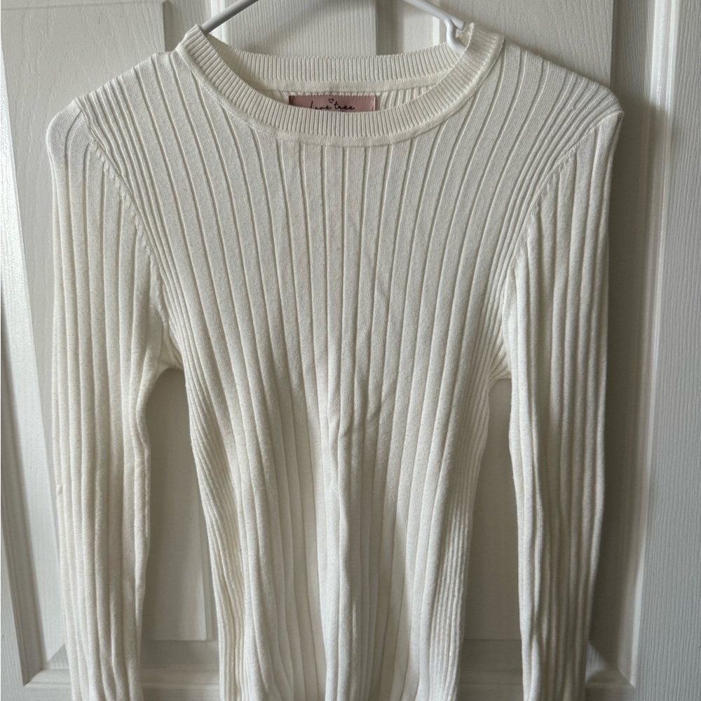 Love Tree Sweater S Cream Ribbed Round Neck  Long Sleeve, NWOT